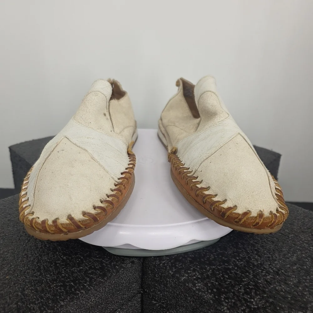 Red Tape White Suede Whipstitch Slip-On Moccasin Loafers Men’s 11 Shoes